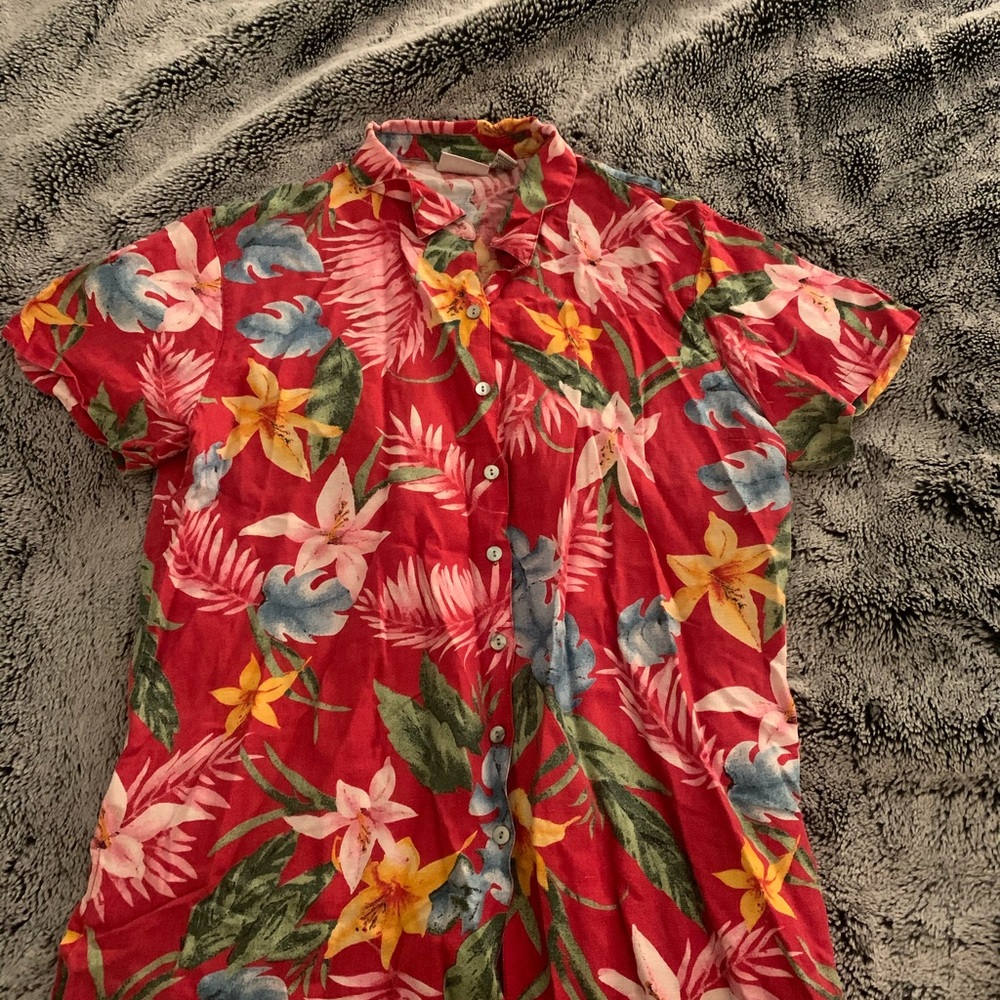 Pink Hawaiian shirt